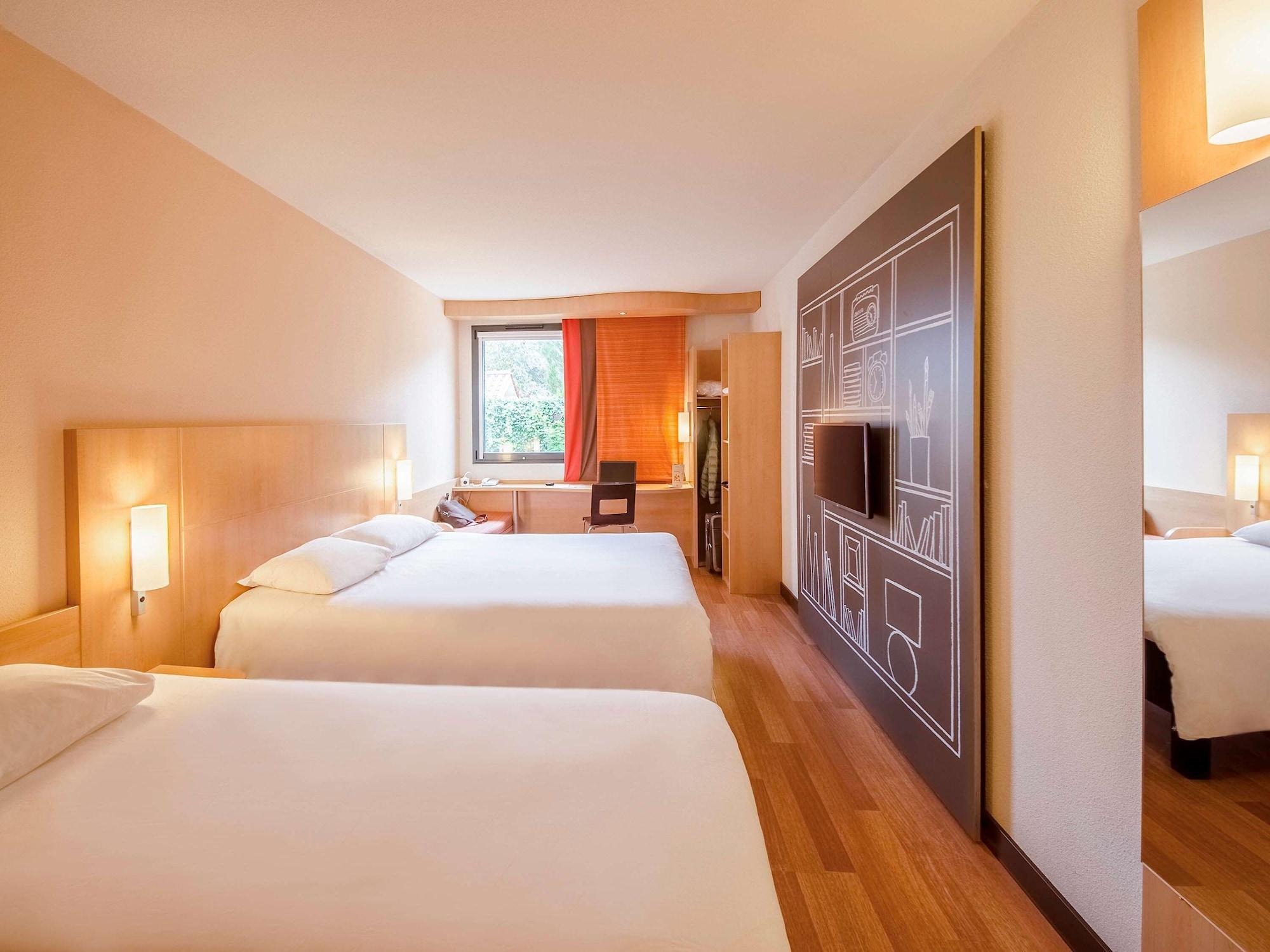 Hotel Ibis Sarlat Centre Exteriér fotografie