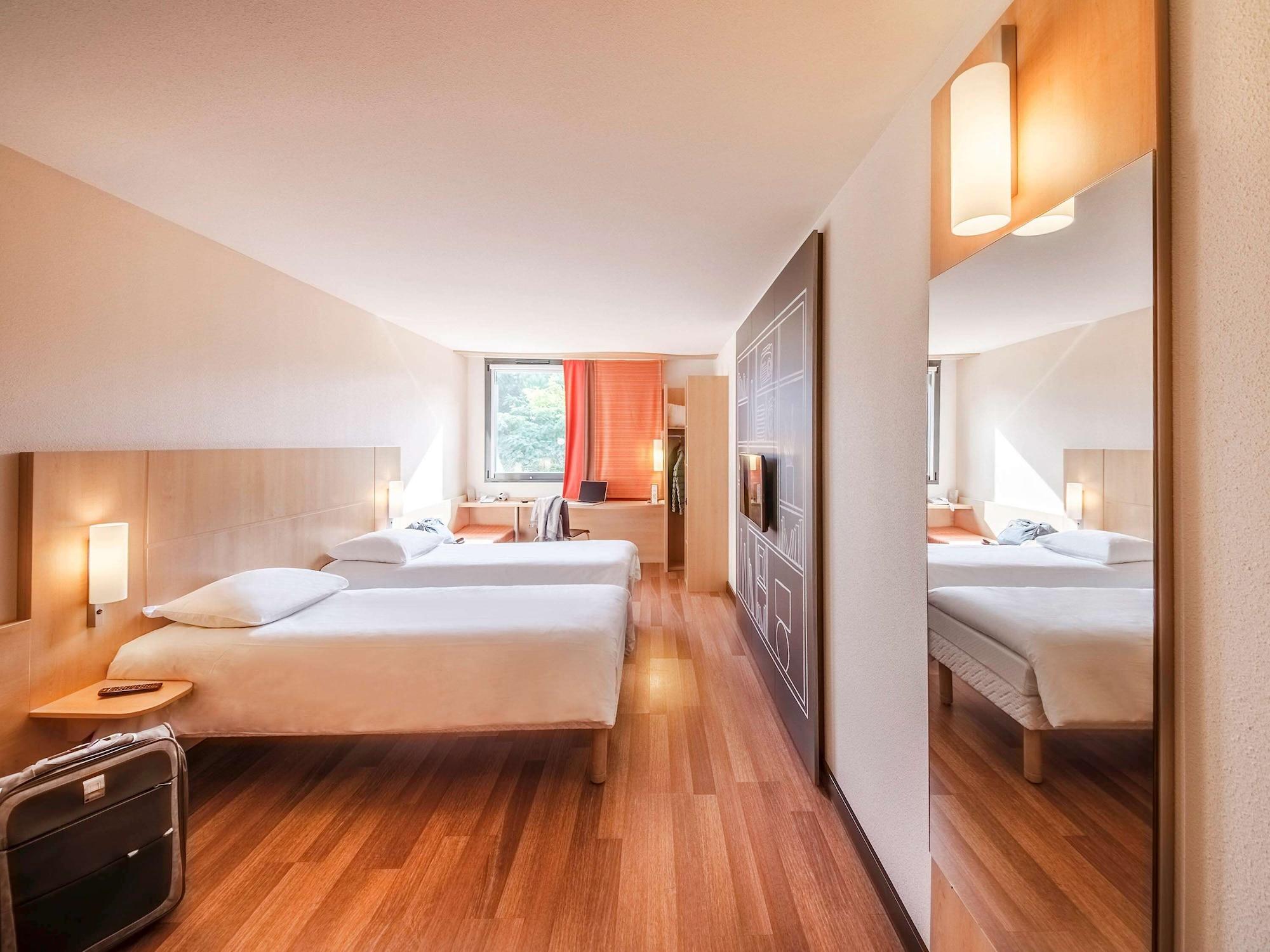 Hotel Ibis Sarlat Centre Exteriér fotografie